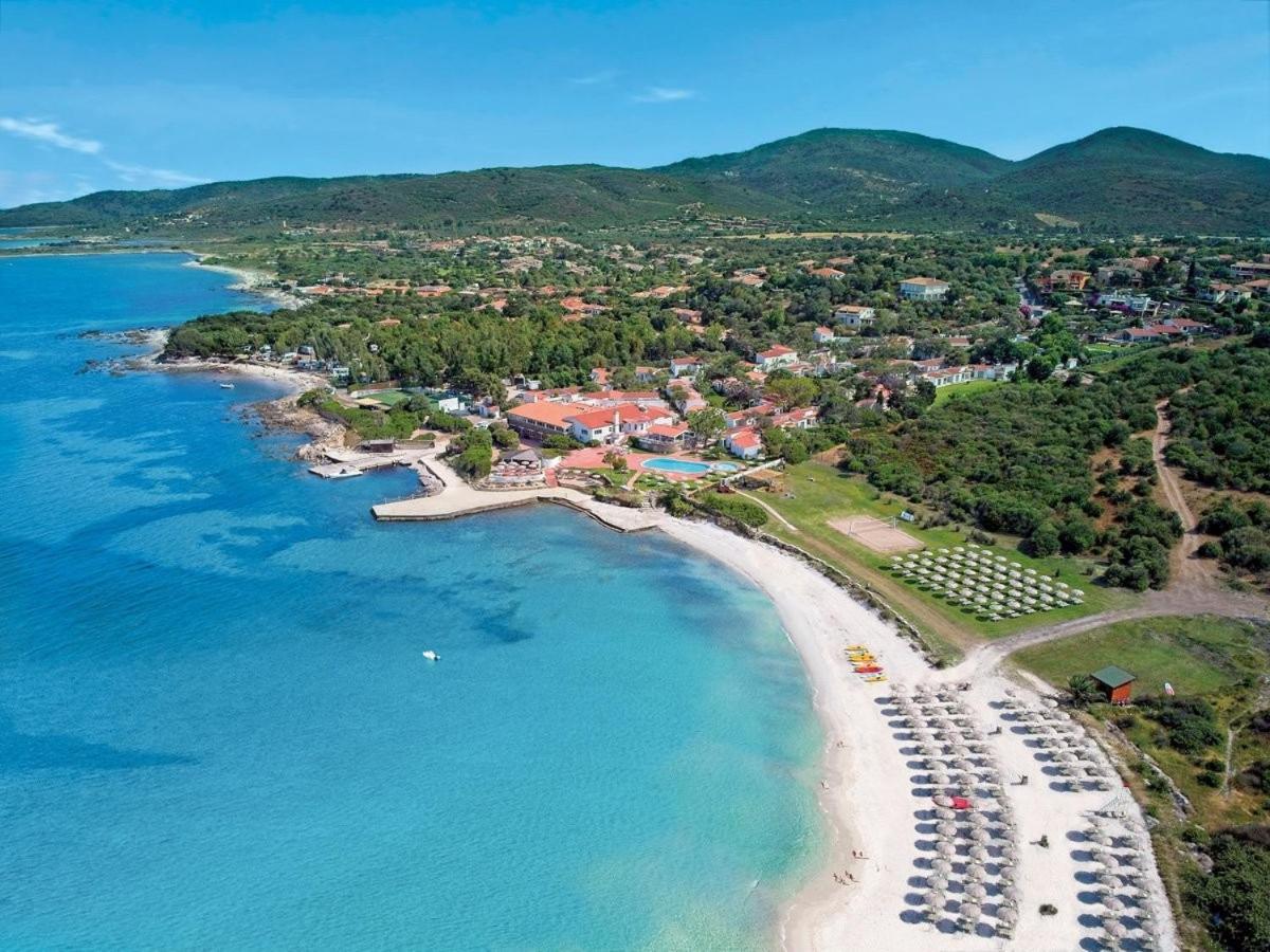 Amasea Resort Сан Теодоро Екстериор снимка